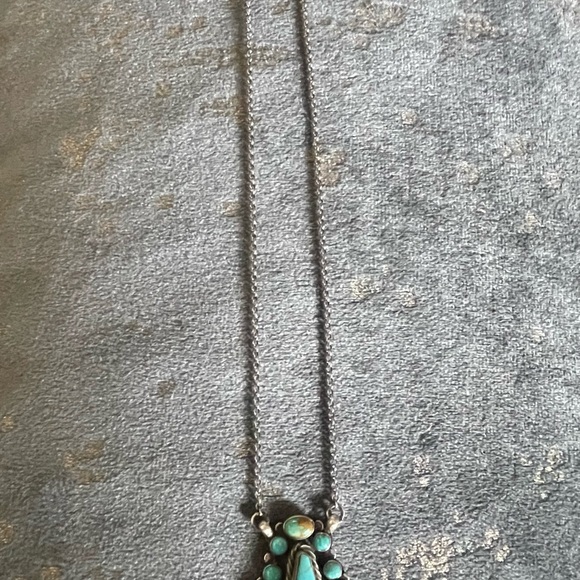 Gorgeous SS Kingman Turquoise Necklace Handcrafted by Donovan Skeets. - Picture 4 of 5
